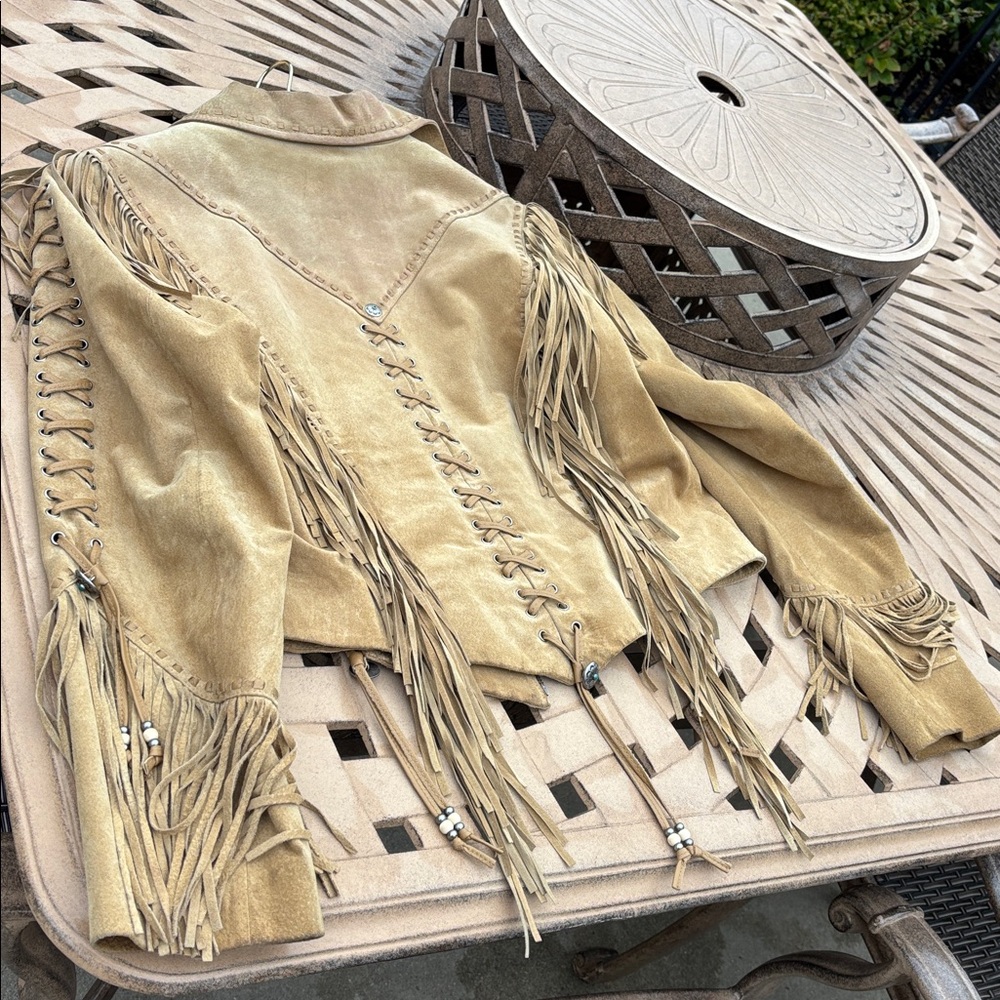 EUVC Rare Cripple Creek M L tan suede braided fringe leather coat VTG - Picture 6 of 17